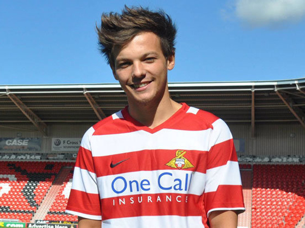 Louis Tomlinson One Direction Resmi Beli Klub Doncaster Rovers!